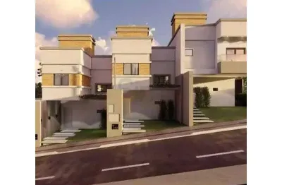 Casa com 3 quartos à venda na Rua Eugênio Paulo de Freitas, Pinheirinho, Chapecó