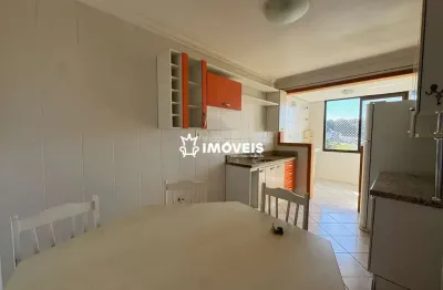 Apartamento semimobiliado com 02 dormitórios e 71,82m² de áera privativa no bair