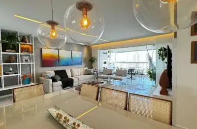 Vende-se le parc boa viagem - 170m² - 4 quartos (3 suítes) - lavabo - inteiramente reformado - andar alto - posição nascente