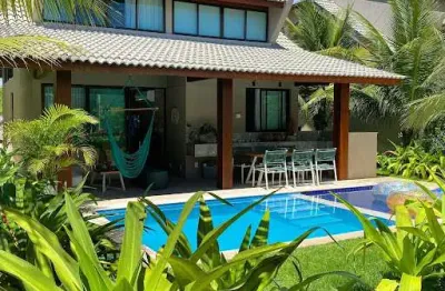 Vende-se lindo bangalô finamente reformado e mobiliado - 169m² - muro alto