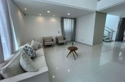 Casa em aphaville litoral norte 1 com 4|4, 04g e 325m²