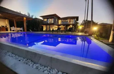 Casa em praia do forte com 6|4, 06g e 480m² | terreno 800m²