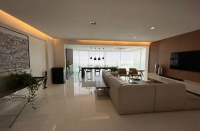 Lindíssimo apartamento no alto do itaigara 03 suítes