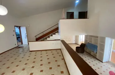 Casa com 3 quartos para alugar na Rua Doutor Lemos Torres, Vila São Pedro, São José do Rio Preto
