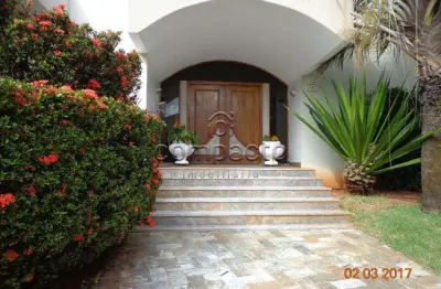 Casa com 5 quartos para alugar na Rua Francisco Cal, Vila São José, São José do Rio Preto