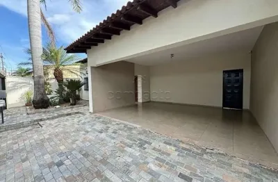 Casa com 3 quartos à venda no Jardim Marilú, Mirassol 