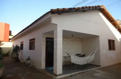 Casa com 3 quartos à venda na Vila Santo Antônio, São José do Rio Preto 