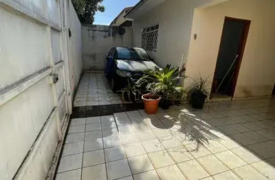 Casa com 3 quartos à venda no Conjunto Habitacional Cristo Rei, São José do Rio Preto 