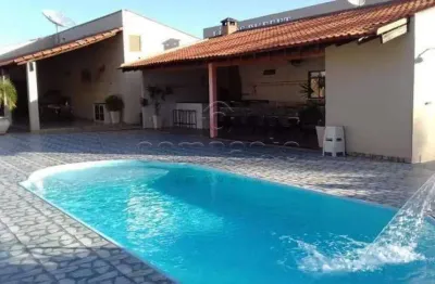 Casa em condomínio fechado com 4 quartos à venda na Zona Rural, Guapiaçu 