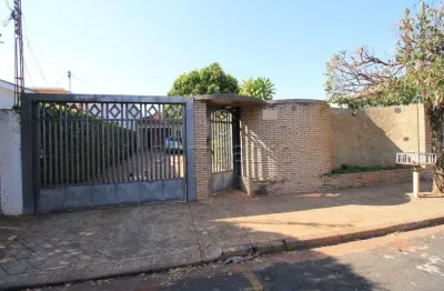 Casa com 3 quartos à venda no Bom Jardim, São José do Rio Preto 