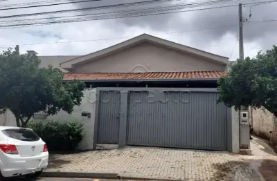 Casa com 3 quartos à venda no Parque Estoril, São José do Rio Preto 