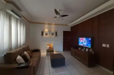 Casa com 3 quartos à venda no Jardim Nazareth, São José do Rio Preto 