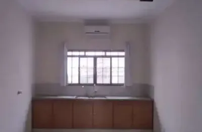 Sala comercial para alugar na Rua Ipiranga, Vila Curti, São José do Rio Preto