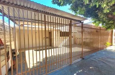 Casa com 3 quartos para alugar na Rua Bolívia, Jardim América, São José do Rio Preto