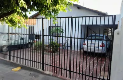 Casa com 3 quartos à venda no Conjunto Habitacional Costa do Sol, São José do Rio Preto 