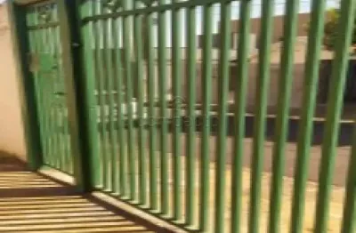 Casa com 3 quartos para alugar na Rua Professor Joaquim de Paula Sant'Anna, Conjunto Habitacional São José do Rio Preto, São José do Rio Preto