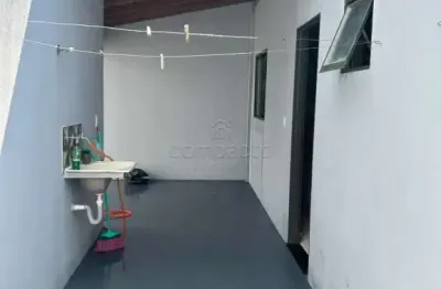 Casa com 1 quarto para alugar na Rua Olindo Bombarda, Centro, Cedral