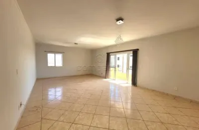 Apartamento com 3 quartos para alugar na Rua Jorge Tibiriçá, Centro, São José do Rio Preto