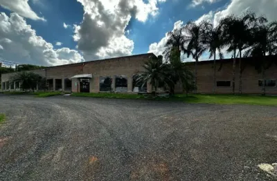 Prédio para alugar na Rodovia Assis Chateaubriand, Zona Rural, Guapiaçu