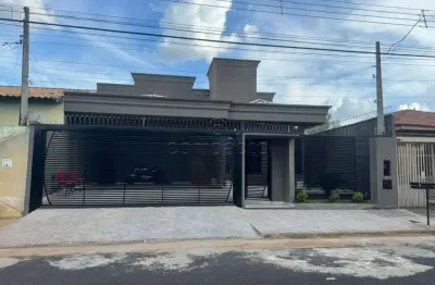Casa com 3 quartos para alugar na Rua Rodolfo Petrucelli, Parque São Miguel, São José do Rio Preto