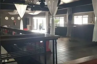 Casa comercial para alugar na Rua João Benhossi, Estância Jockey Clube, São José do Rio Preto