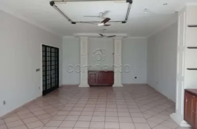 Casa comercial para alugar na Avenida Doutor Elieser Magalhães, Santa Casa, Mirassol