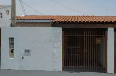 Casa com 3 quartos para alugar na Rua Deocleciano de Souza Viana, Cecap, São José do Rio Preto