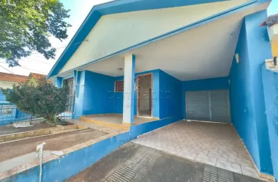 Casa com 3 quartos para alugar na Rua José Bonifácio, Vila Ercília, São José do Rio Preto