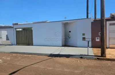 Casa com área de lazer completa e 1 quarto à venda - araraquara