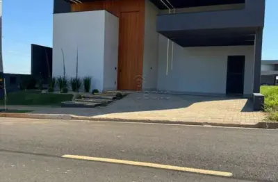Casa com 3 suítes e piscina à venda - condomínio quinta do lago ii