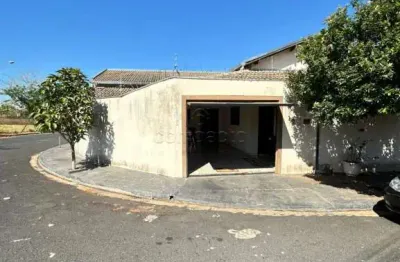 Casa com 2 quartos à venda no Centro, General Salgado 