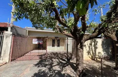 Casa com 3 quartos para alugar na Rua Antônio Salvador Salvador, Solo Sagrado I, São José do Rio Preto