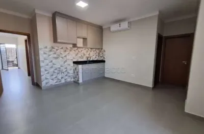 Lindo e amplo apartamento com 02 quartos para locação, imóvel novo!