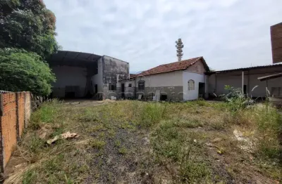 Casa comercial para alugar na Avenida México, Jardim América, São José do Rio Preto