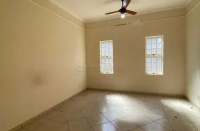 Casa com 3 quartos para alugar na Rua Feres Bucater, Jardim São Marco, São José do Rio Preto