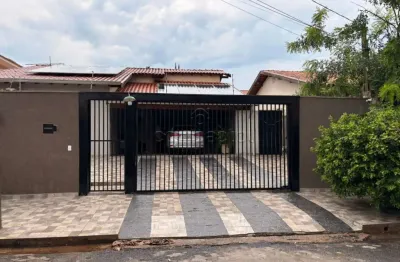 Casa com 4 quartos para alugar na Rua Evaristo Silva, Jardim Tarraf II, São José do Rio Preto