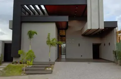 Casa de Alto Padrão com Arquitetura Moderna com 3 Suítes - Quinta do Lago II