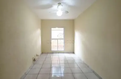 Apartamento com 2 quartos para alugar na Rua Dorcelino Narciso, Jardim Jandira, São José do Rio Preto