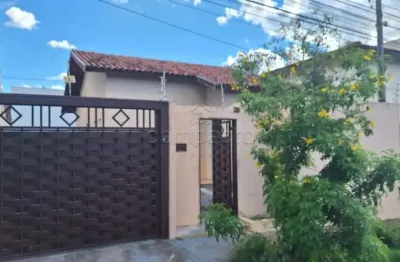 Casa com 2 quartos para alugar na Rua João Venâncio, Residencial Bom Sucesso, São José do Rio Preto