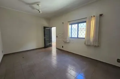 Casa com 3 quartos para alugar na Rua Santa Luzia, Jardim Santa Catarina, São José do Rio Preto