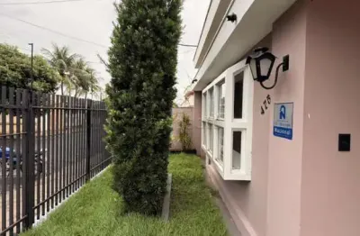 Casa com 2 quartos para alugar na Rua Doutor Assis Brasil, Vila Angélica, São José do Rio Preto