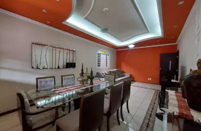 Casa com 3 quartos à venda no Petrovale, Betim 