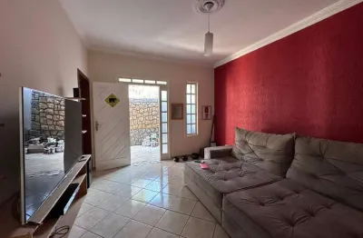Casa com 2 quartos à venda no Fonte Grande, Contagem 