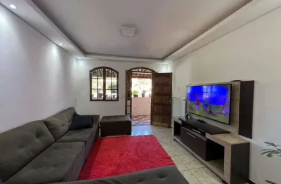 Casa à venda, 6 quartos, 6 vagas, vila cristina - betim/mg
