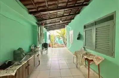 Casa à venda, 4 quartos, 2 vagas, sapucaias - contagem/mg