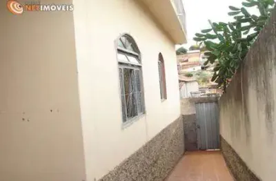 Casa com 2 quartos à venda na Avenida Tropical, Tropical, Contagem
