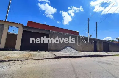 Casa com 3 quartos à venda na Rua Teresópolis, São Luiz, Betim
