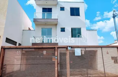 Apartamento com 2 quartos para alugar na Sapucaia II, Contagem 