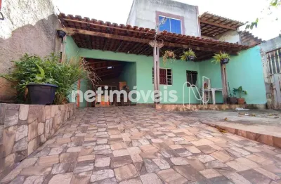 Casa com 3 quartos à venda na Rua das Violetas, Sapucaia, Contagem