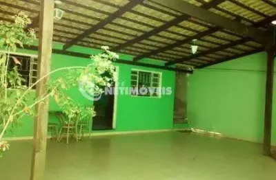 Casa com 2 quartos à venda na Rua Ametista, Sapucaia II, Contagem